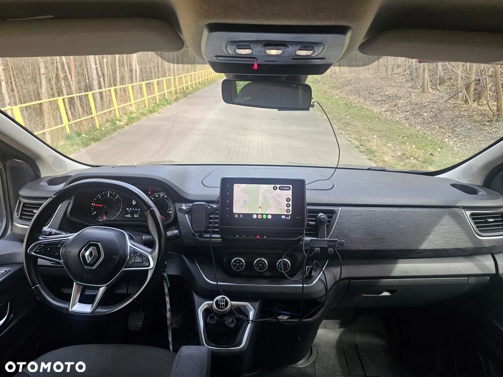 Renault Trafic - 8