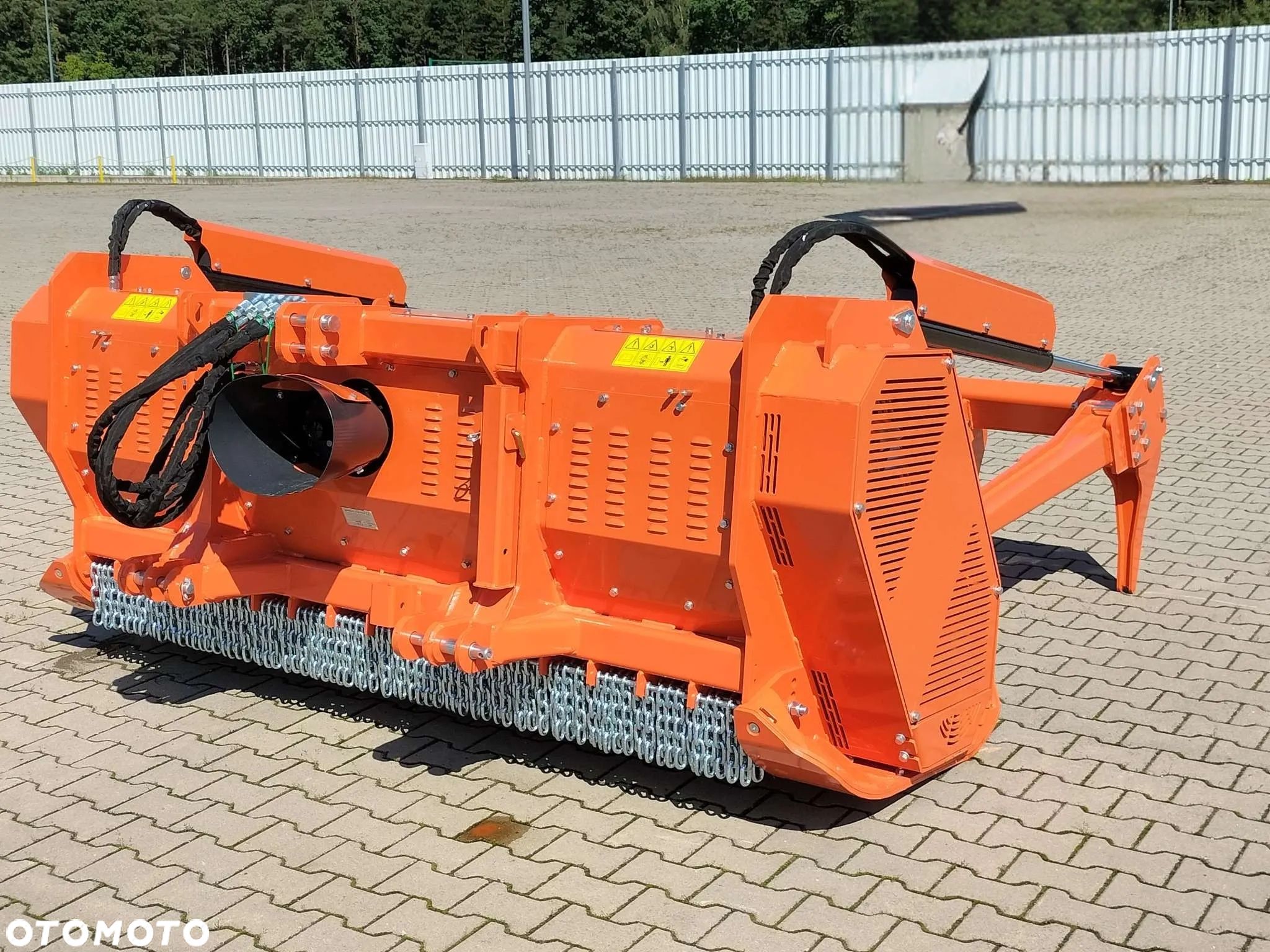 Frez Leśny Mulczer Leśny Rozdrabniacz Leśny 1JLS-220 GEOGRASS RATY TRANSPORT FREZARKA do rekultywacji Leśny Karczownik, FREZARKA do pni zakrzaczen Rozdrabniacz do gałęzi - 1