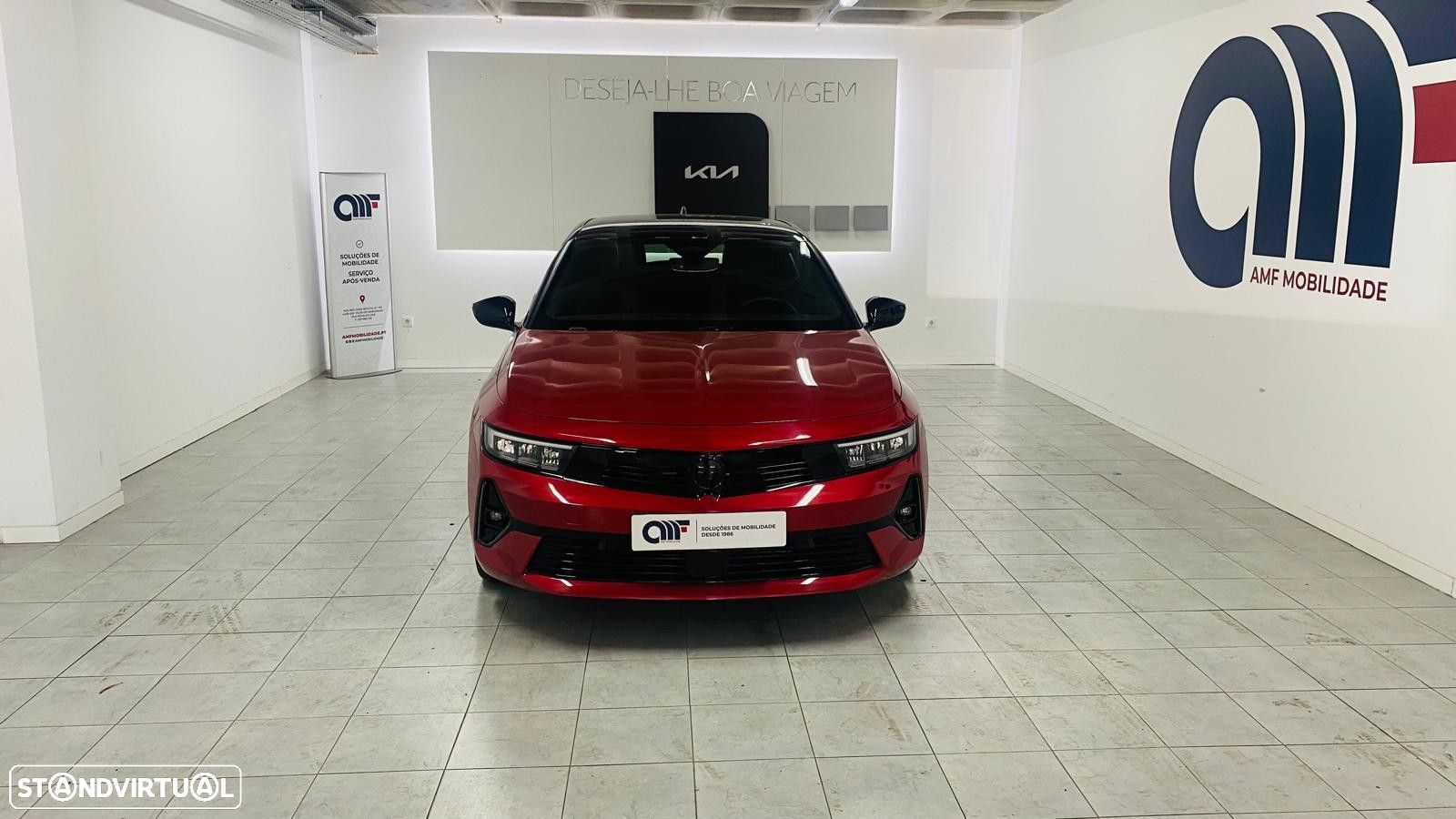 Opel Astra 1.2 T GS - 8