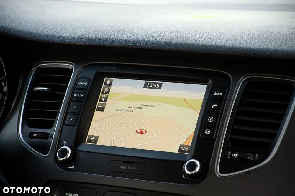 Kia Carens 1.6 GDI L 7os - 18