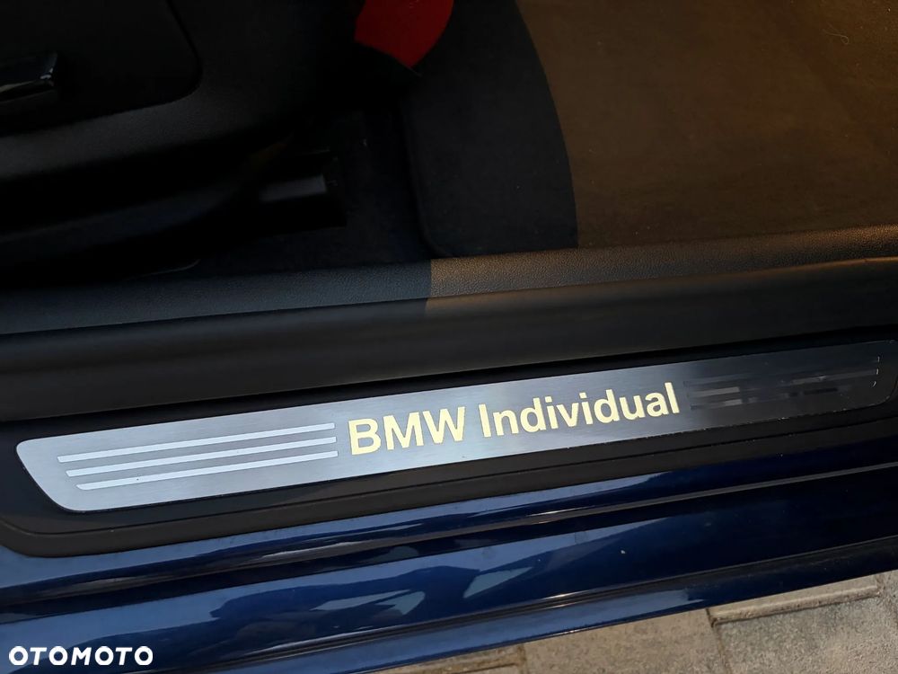 BMW Seria 5 520d xDrive mHEV - 16