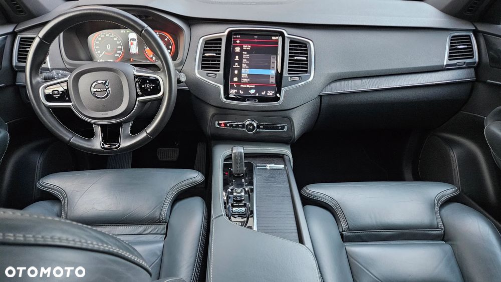 Volvo XC 90 B5 D AWD Momentum Pro 7os - 18
