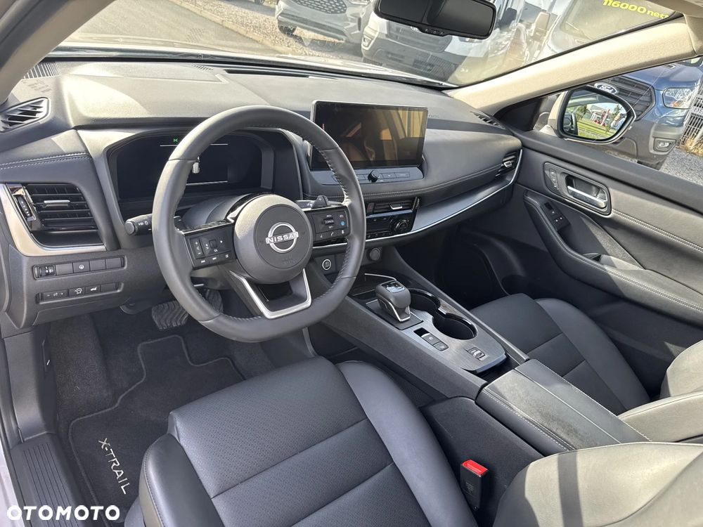 Nissan X-Trail - 11