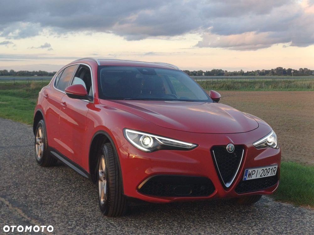 Alfa Romeo Stelvio - 10