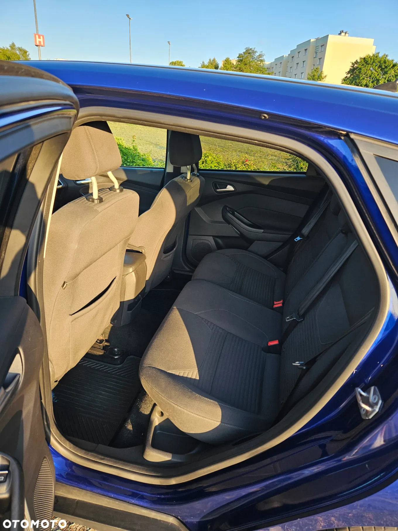 Ford Focus 1.5 EcoBoost Titanium ASS - 12
