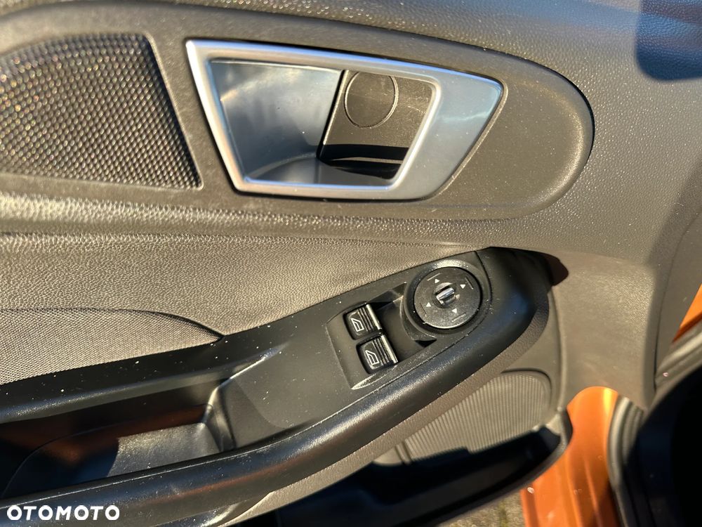 Ford Fiesta 1.0 EcoBoost Gold X - 17