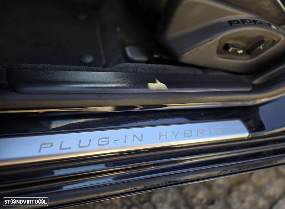 Volvo V60 D6 Plug-In-Hybrid AWD Geartronic Pure Limited - 14