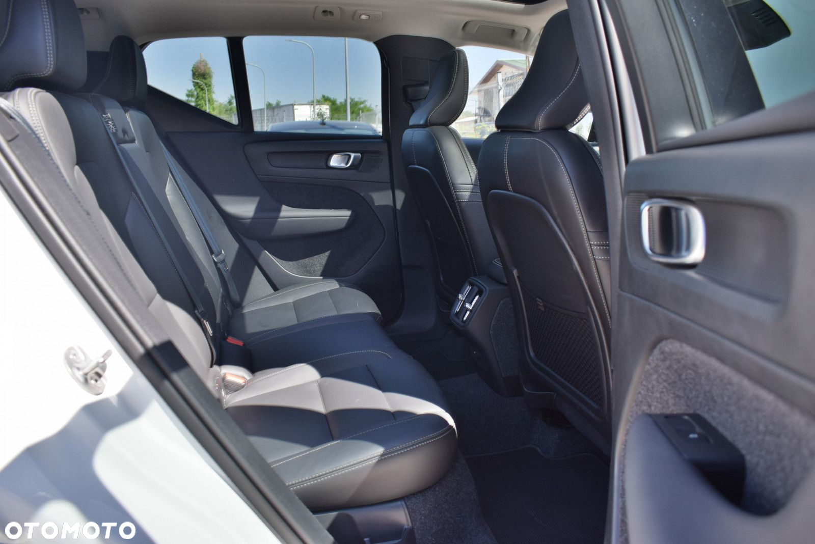 Volvo XC 40 - 23