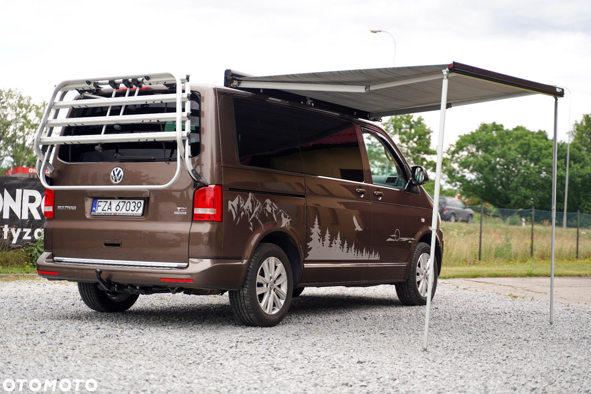 Volkswagen Multivan - 19