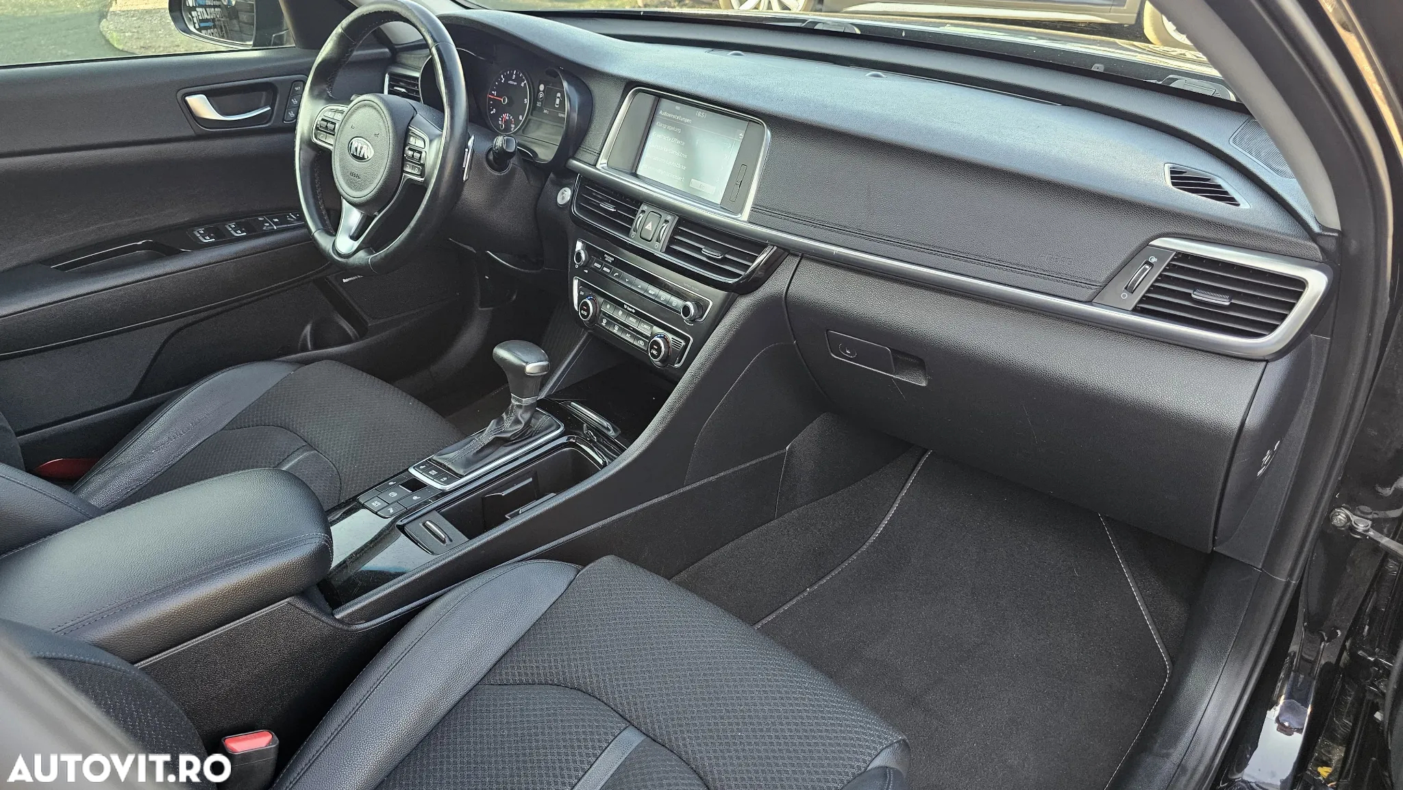 Kia Optima 1.7 DSL 7DCT GT Line - 17