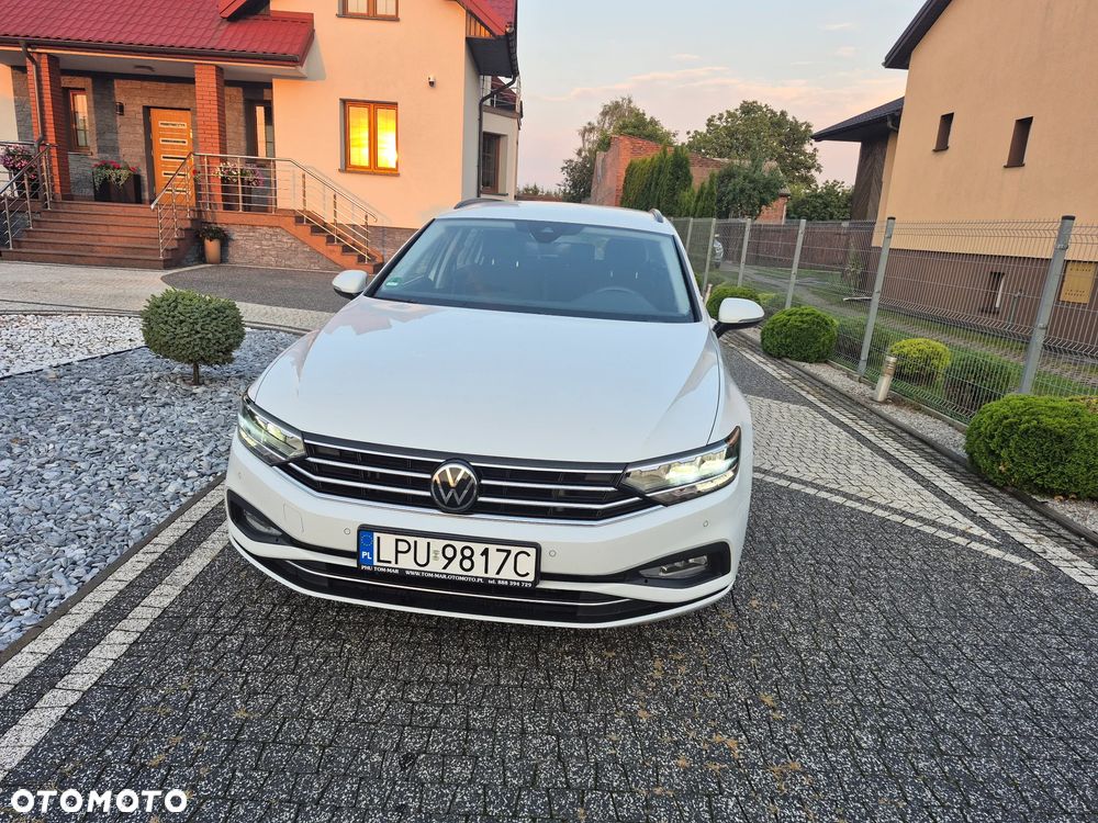 Volkswagen Passat 2.0 TDI SCR Comfortline DSG - 2