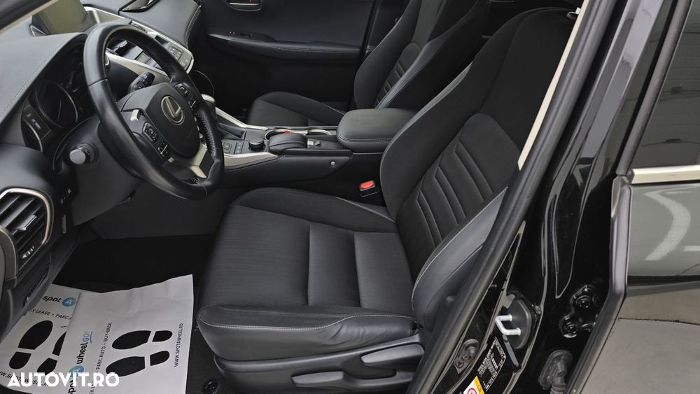 Lexus Seria NX - 12