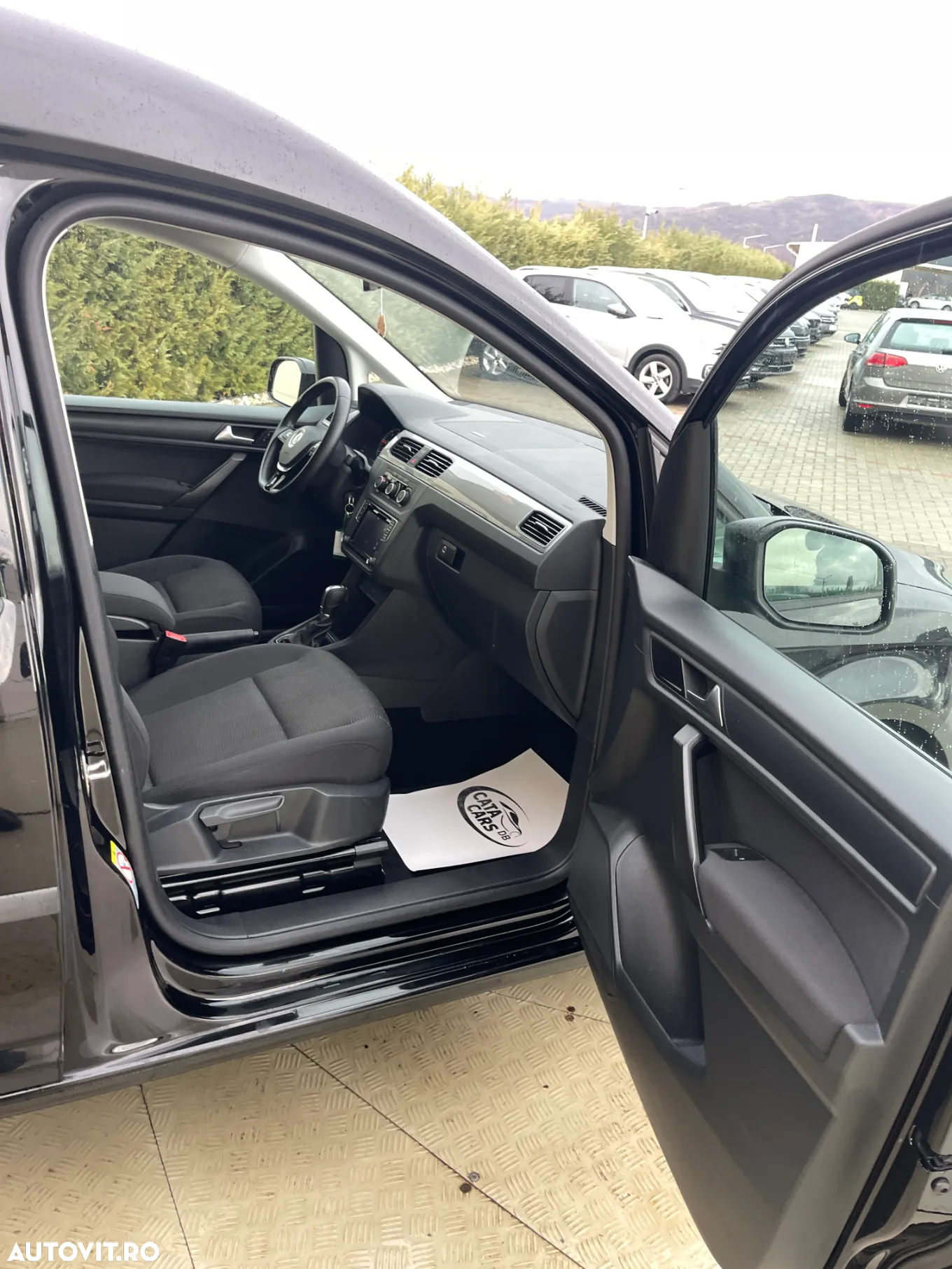 Volkswagen Caddy - 22