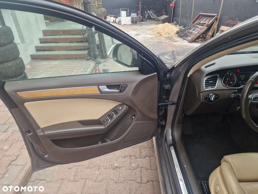 Audi A4 Allroad - 11