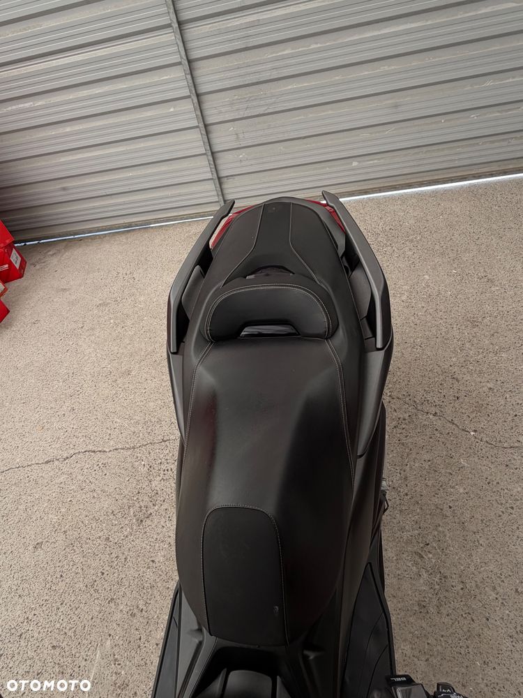 Yamaha X-max - 11