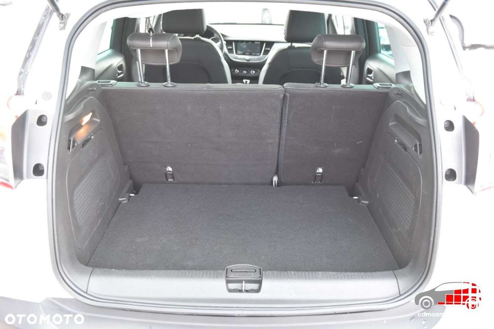 Opel Crossland X - 17