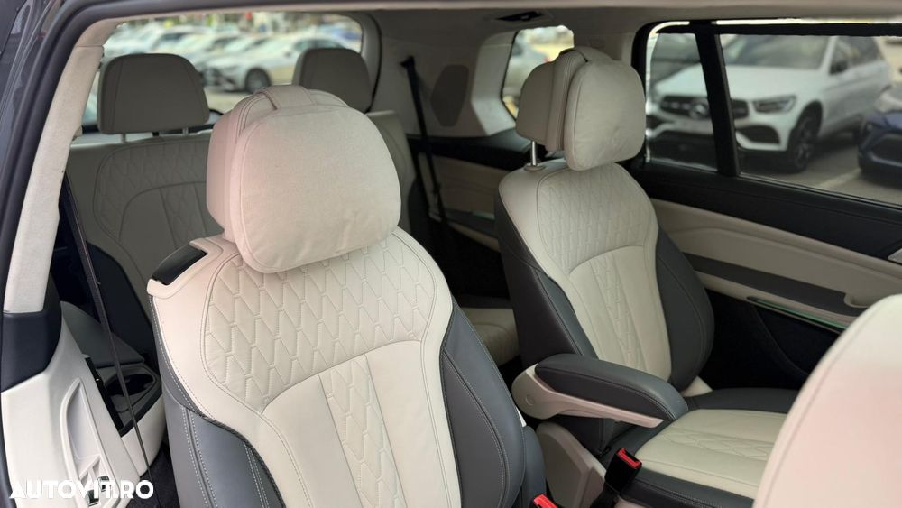 BMW X7 M60i xDrive AT MHEV - 20
