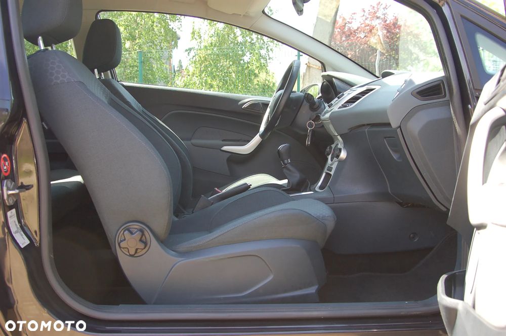 Ford Fiesta 1.4 Sport - 9