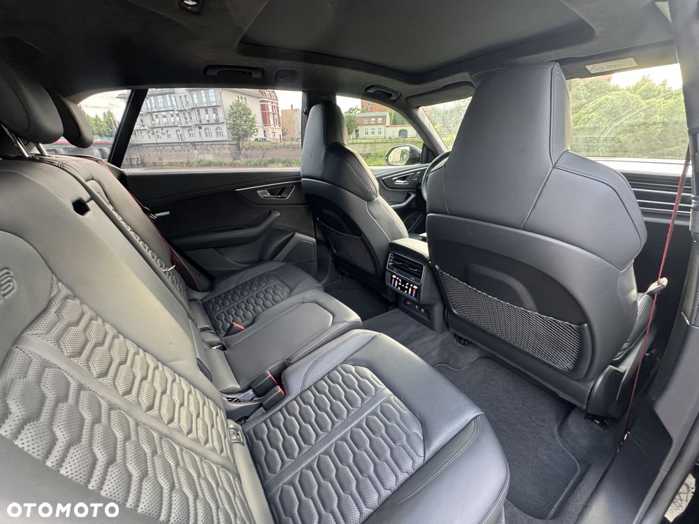 Audi RS Q8 TFSI quattro tiptronic - 14