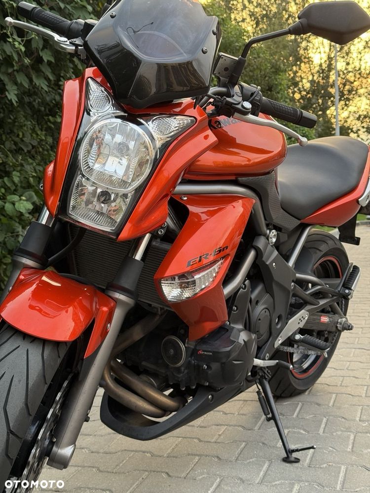 Kawasaki ER - 7