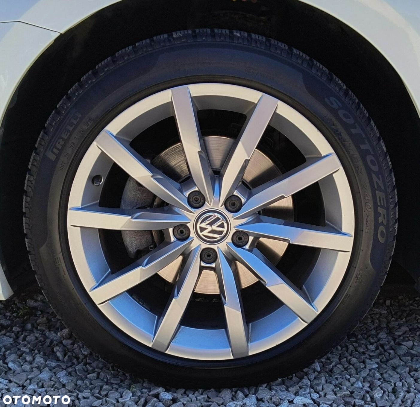 Volkswagen Passat 1.8 TSI BMT Highline DSG - 28