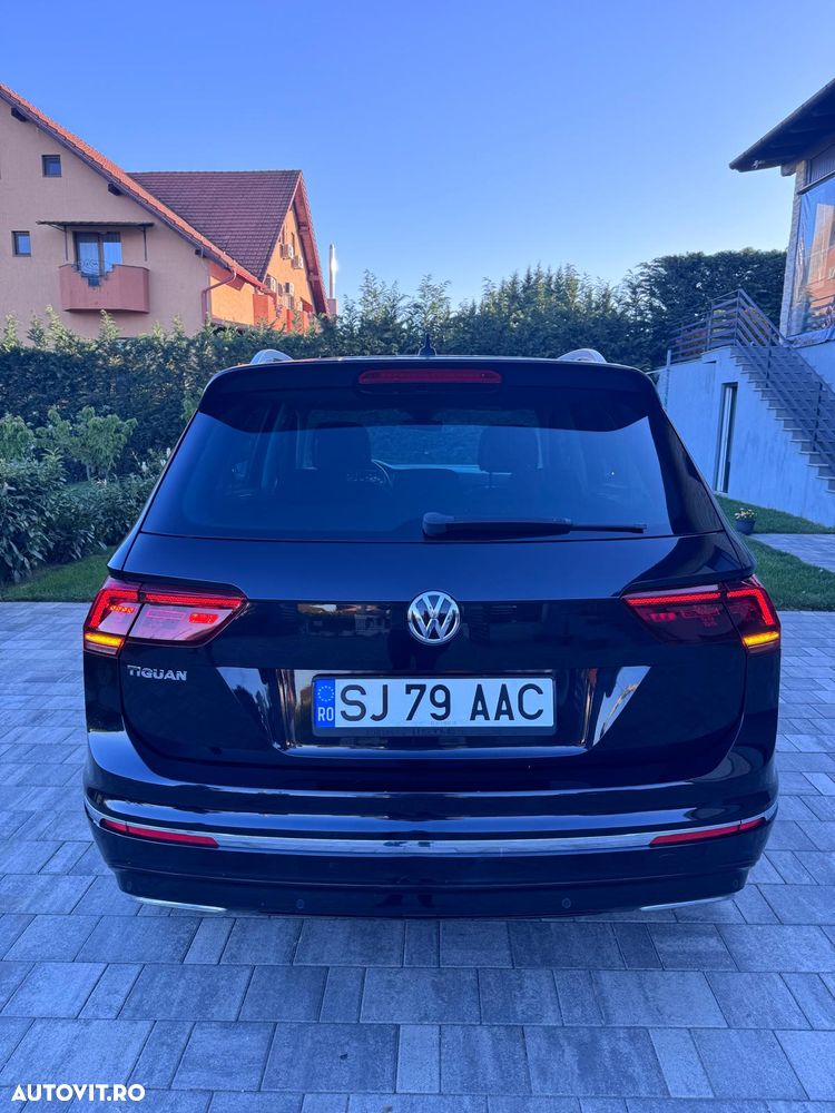 Volkswagen Tiguan - 10