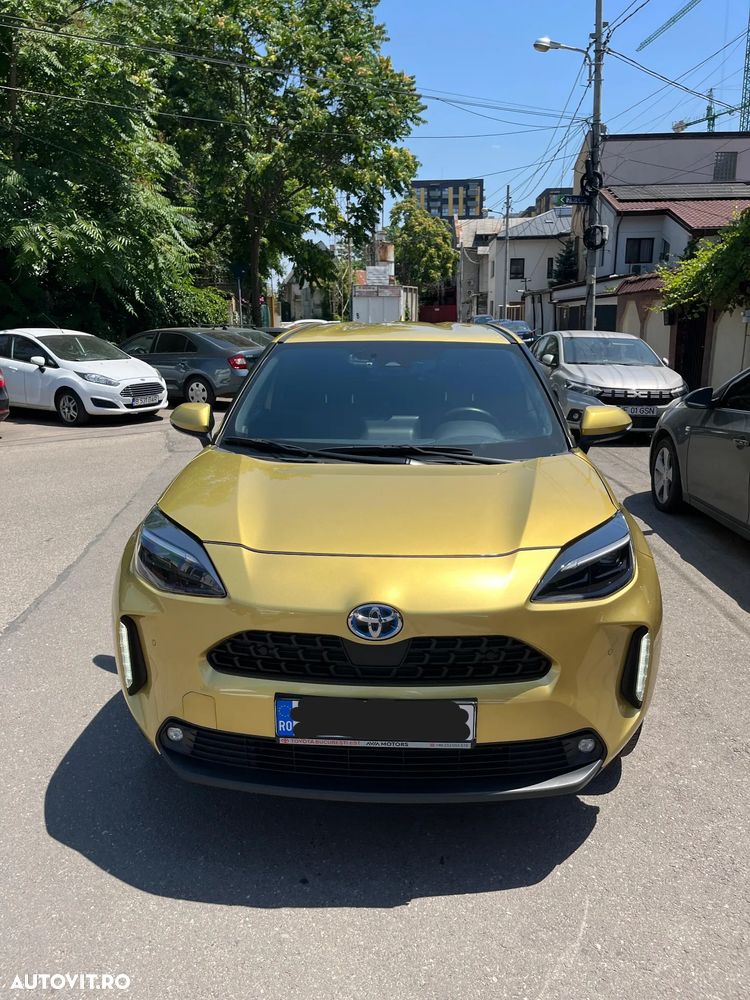 Toyota Yaris Cross 1.5 VVT-i HSD 4x2 Dynamic - 3