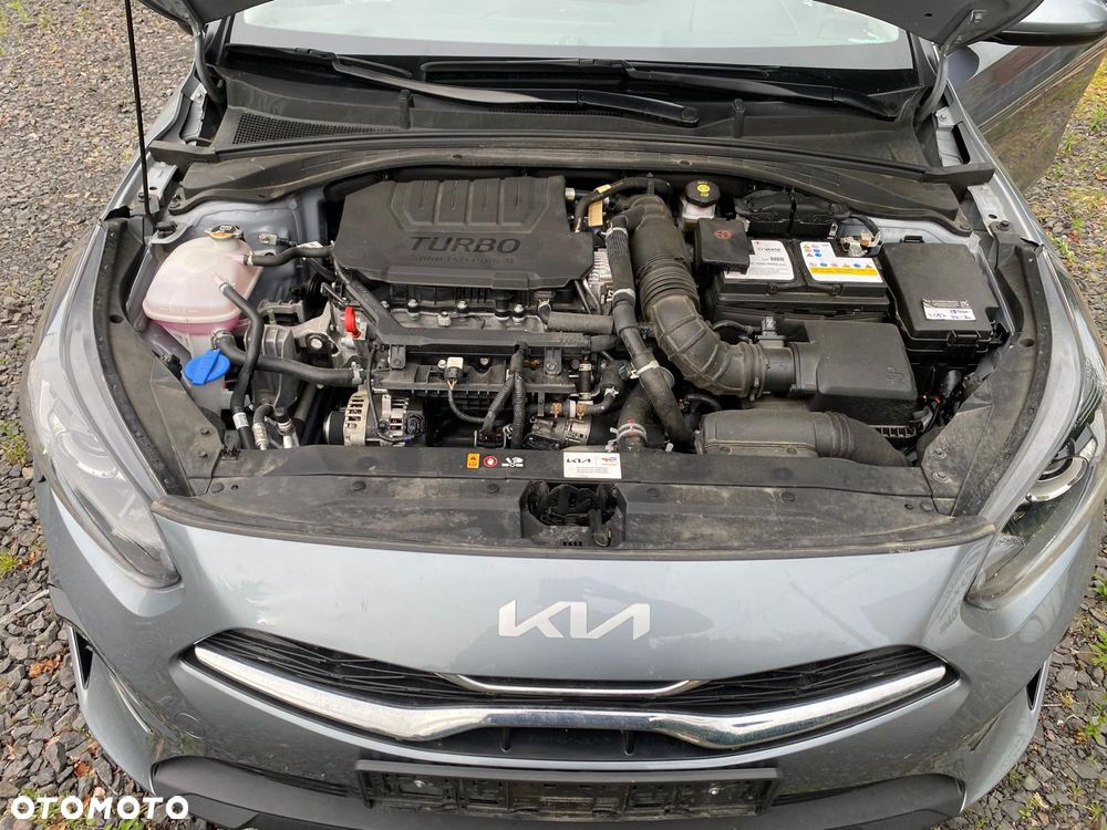 Kia Ceed 1.5 T-GDI OPF Ultimate Edition - 12