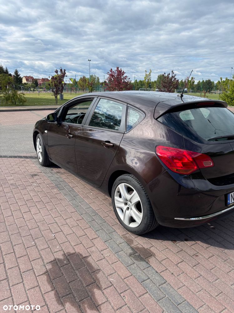 Opel Astra - 3
