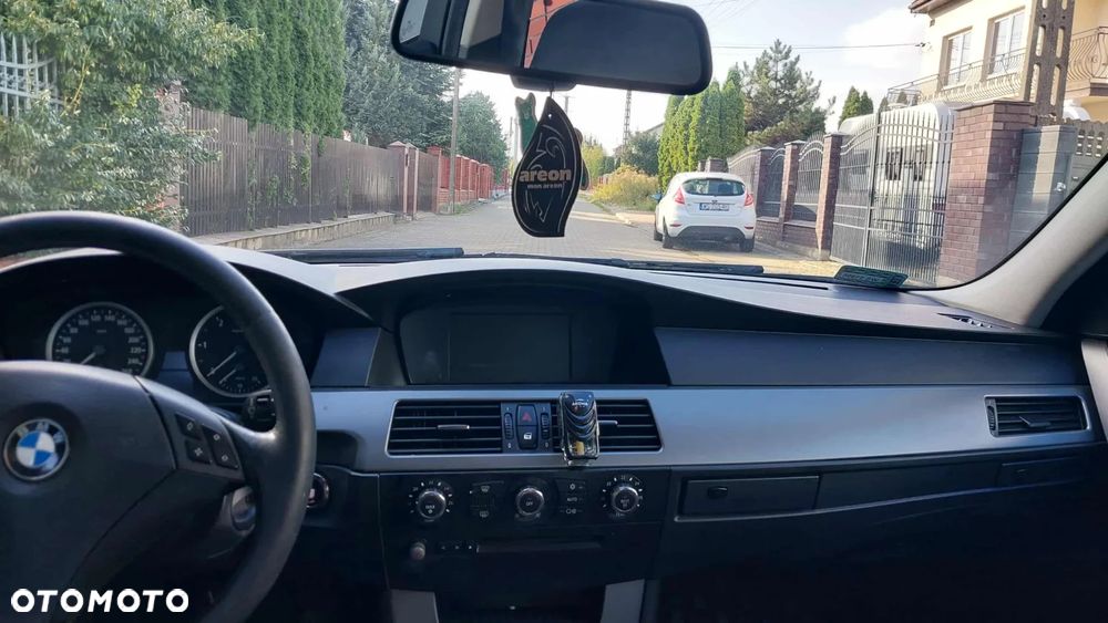 BMW Seria 5 - 11
