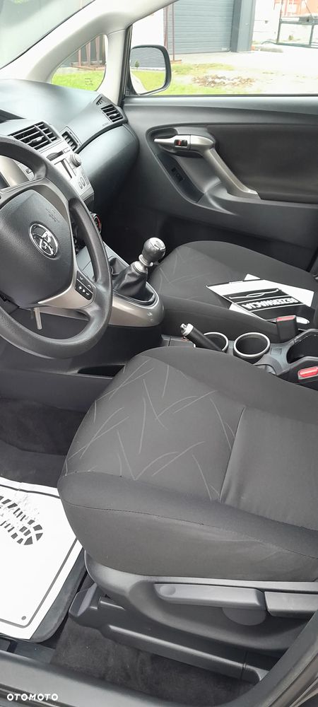 Toyota Verso 2.0 D-4D Edition - 23