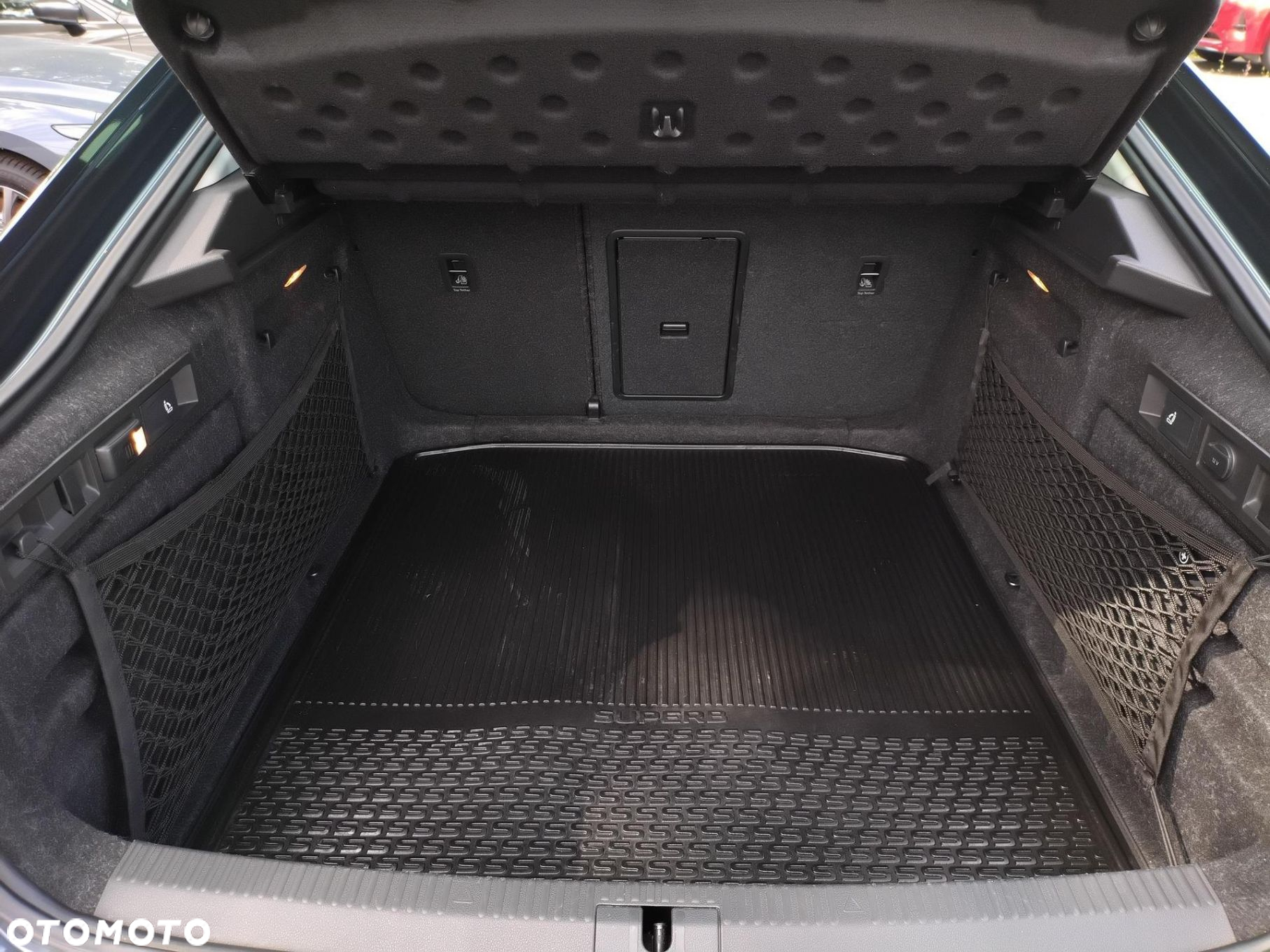 Skoda Superb 2.0 TSI 4x4 L&K DSG - 30