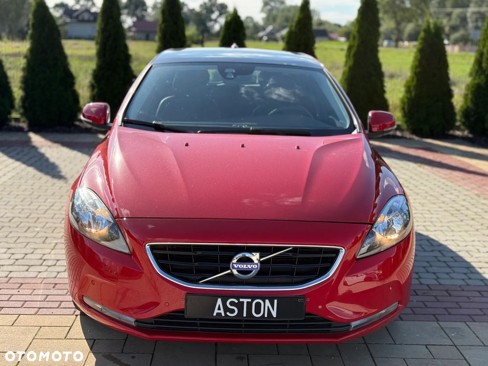 Volvo V40 T2 Momentum - 5