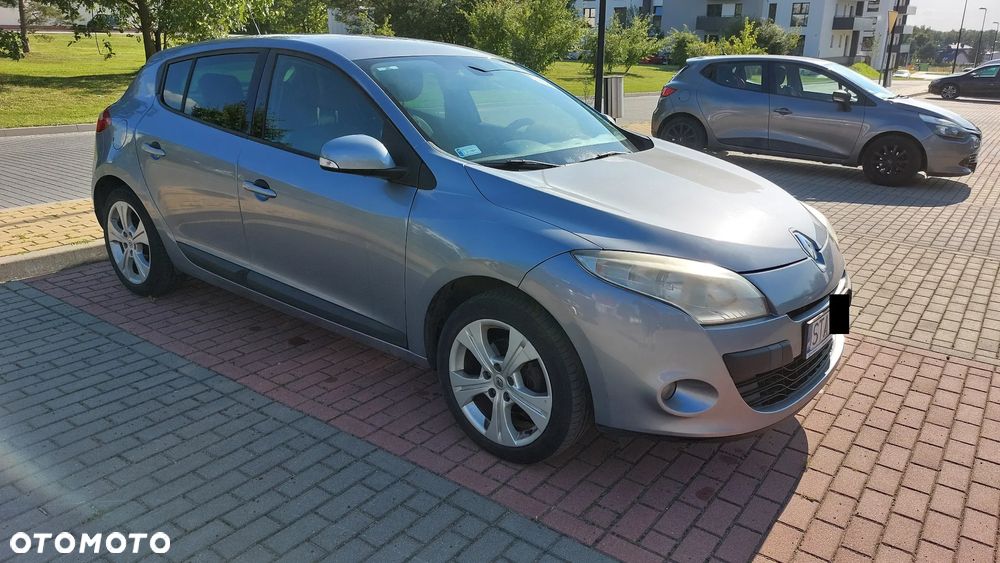 Renault Megane 1.6 16V 110 Dynamique - 3