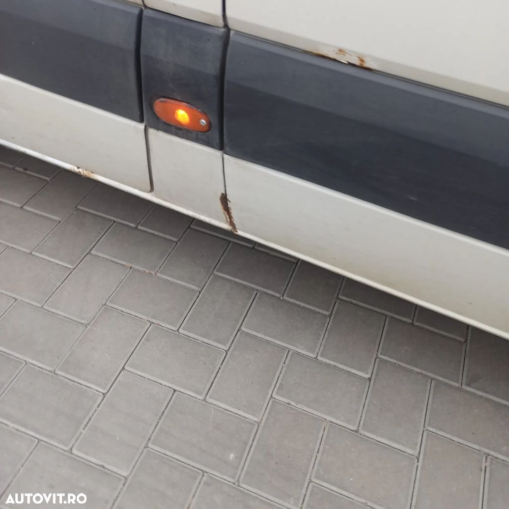 Volkswagen Crafter - 10