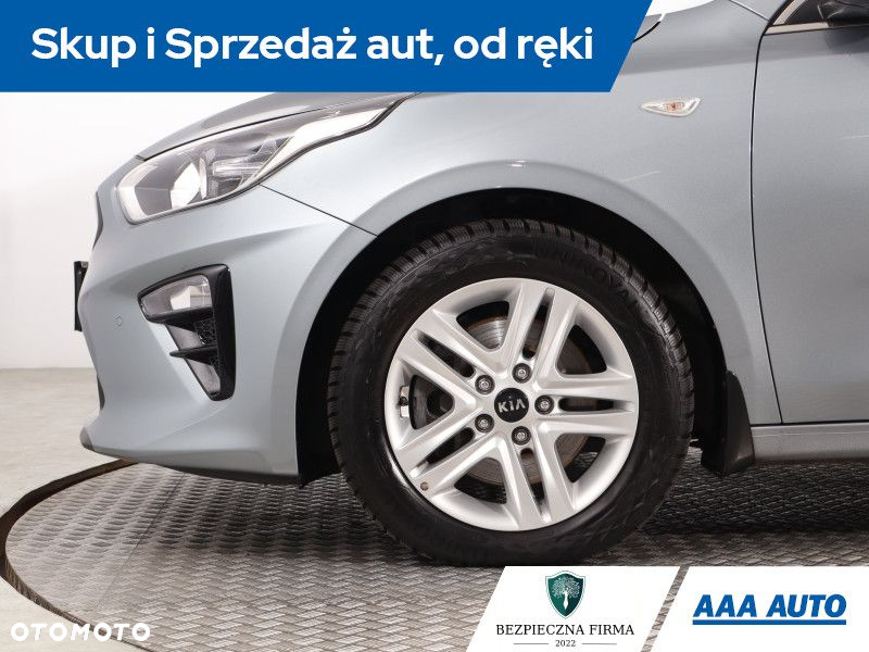 Kia Ceed - 14