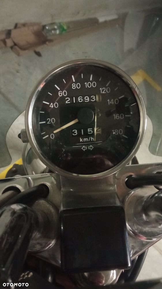 Suzuki Intruder - 15