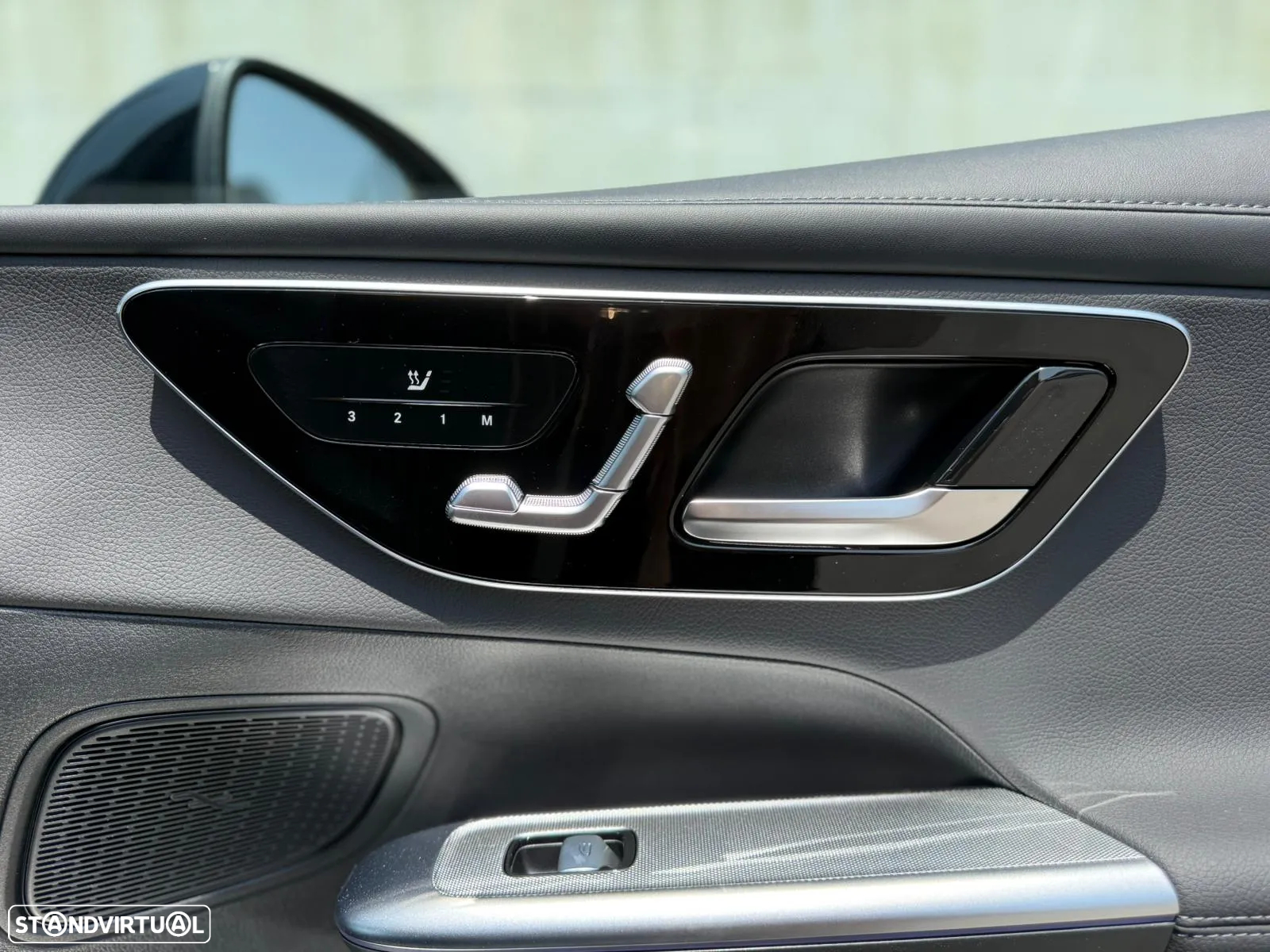 Mercedes-Benz GLC 300 de 4Matic - 16