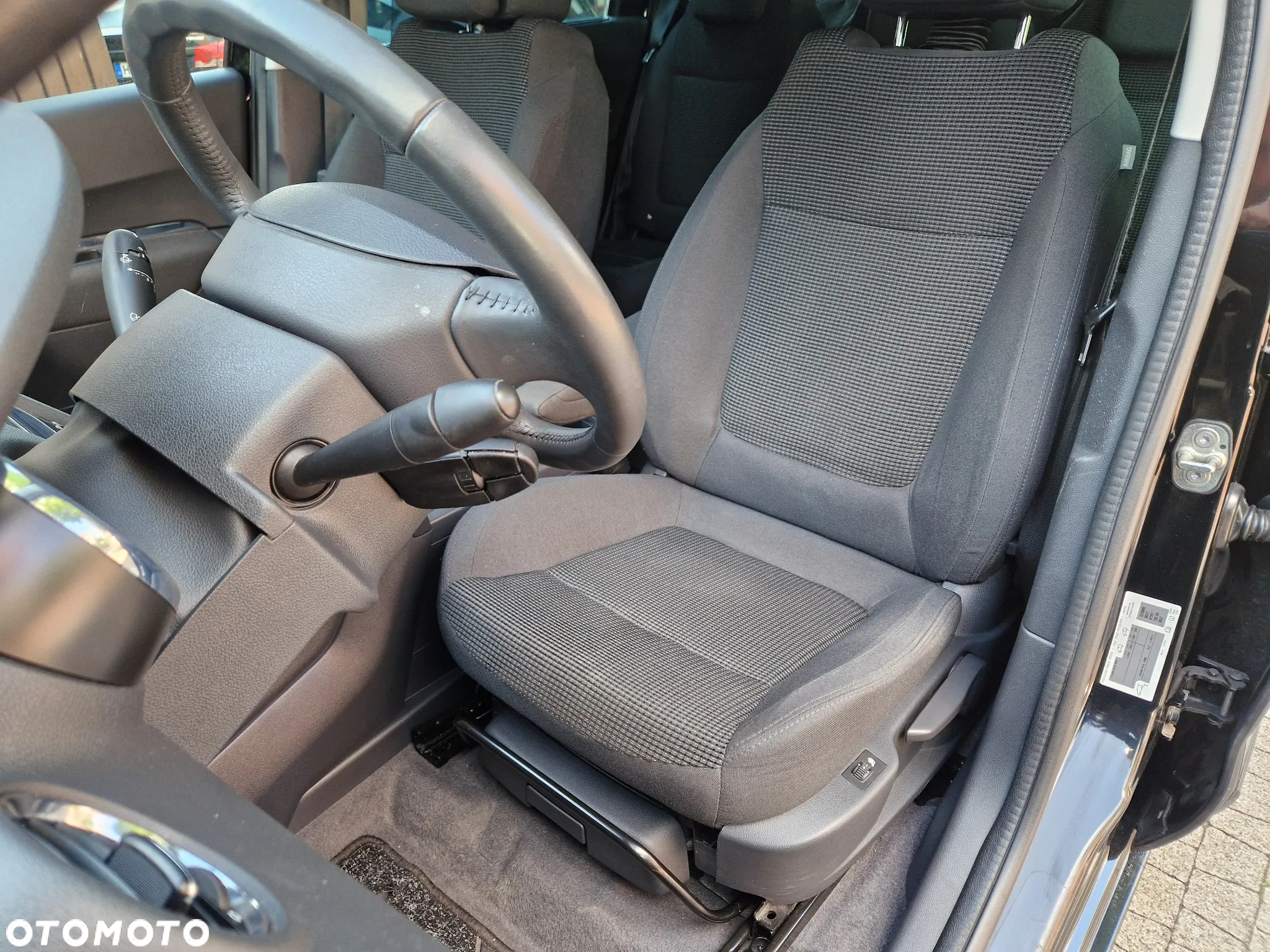 Peugeot 5008 2.0 HDi Allure - 24
