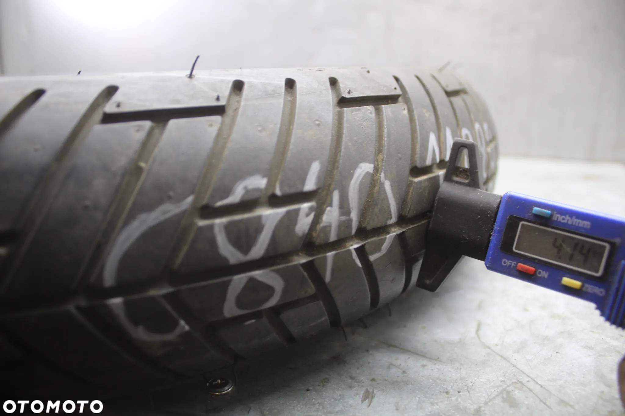 Opona motocyklowa Metzeler Lasertec 110/80 R18 C840 - 3