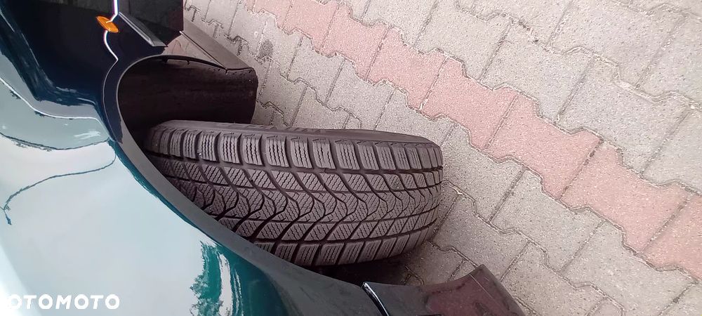 BMW Seria 5 520i - 12