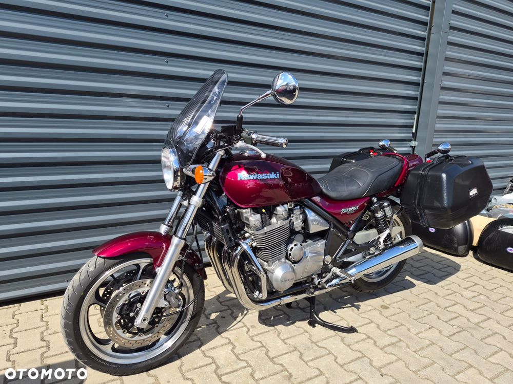 Kawasaki Zephyr - 2
