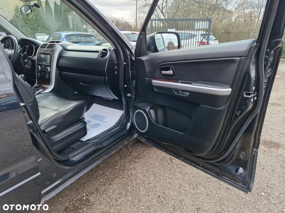 Suzuki Grand Vitara 1.9 DDiS Premium - 15