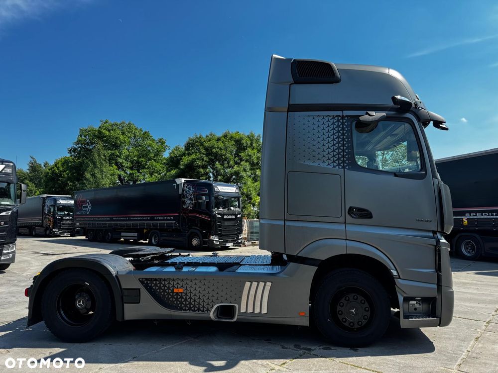 Mercedes-Benz ACTROS EDITION 2 - 6