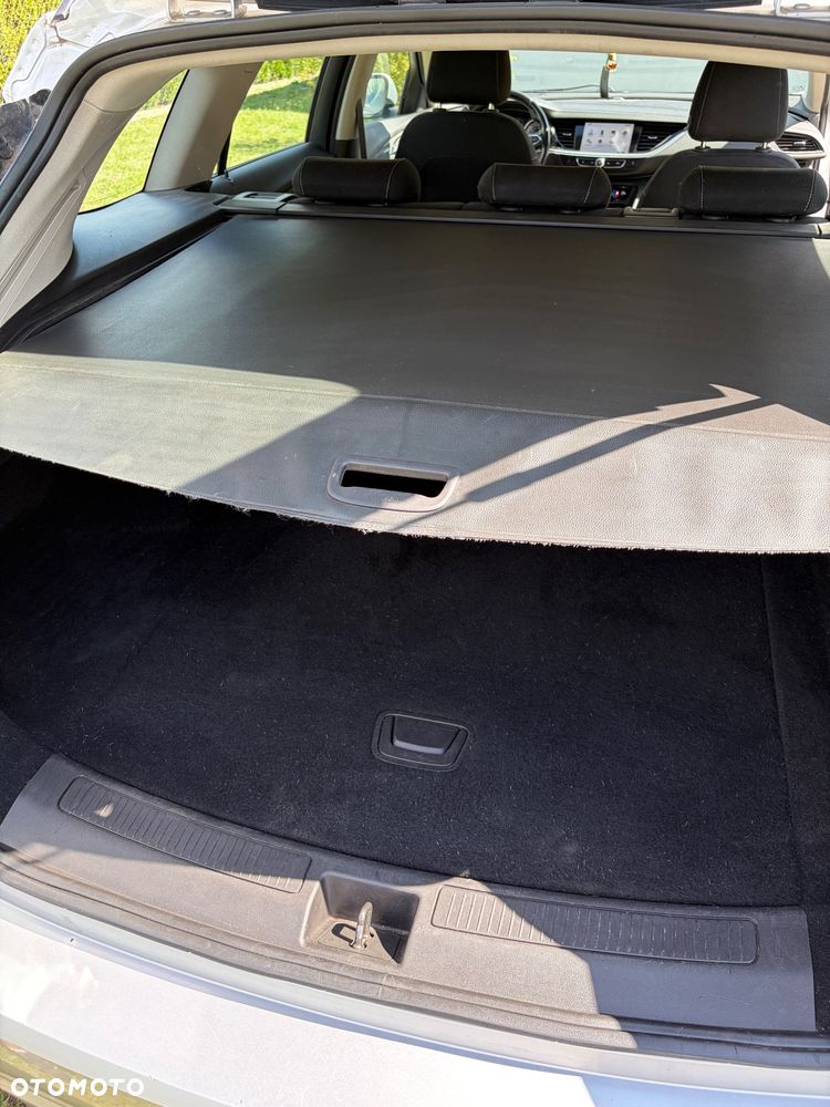 Opel Insignia - 13
