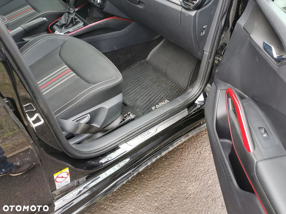 Skoda Fabia 1.5 TSI DSG Monte Carlo - 13