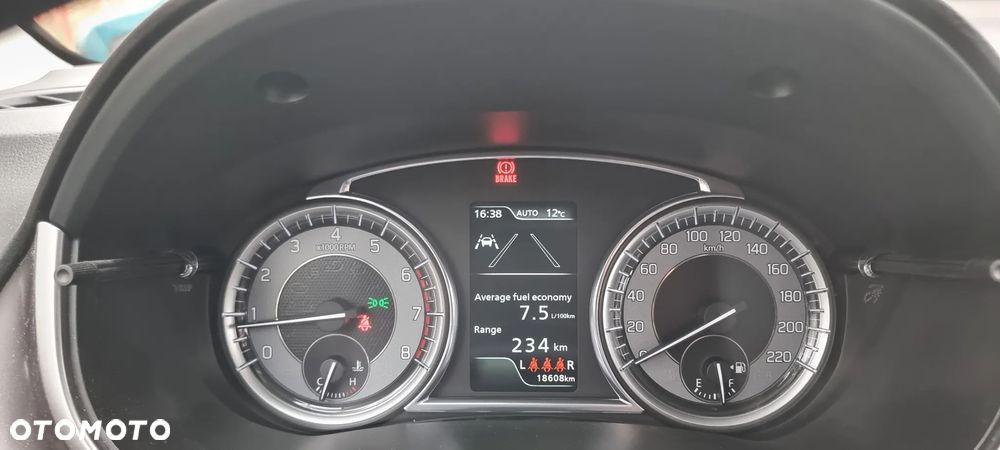 Suzuki Vitara 1.4 Boosterjet SHVS Premium 4WD - 8