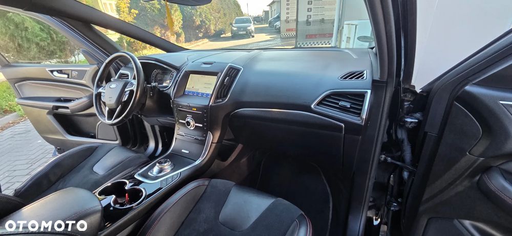 Ford S-Max 2.0 EcoBlue ST-Line - 38