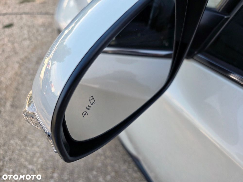 Toyota C-HR - 15
