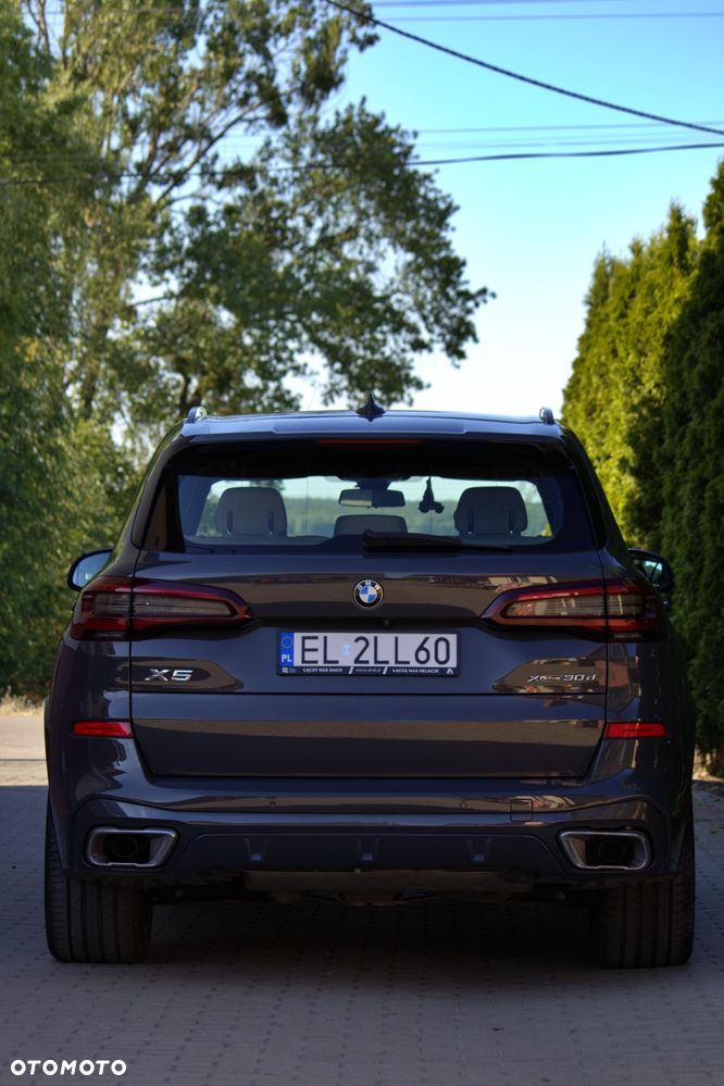 BMW X5 xDrive30d mHEV - 27
